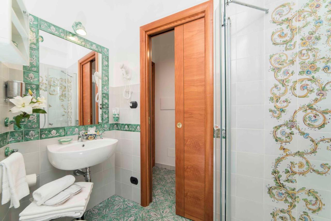 Vietri B&B Palazzo Pinto מראה חיצוני תמונה