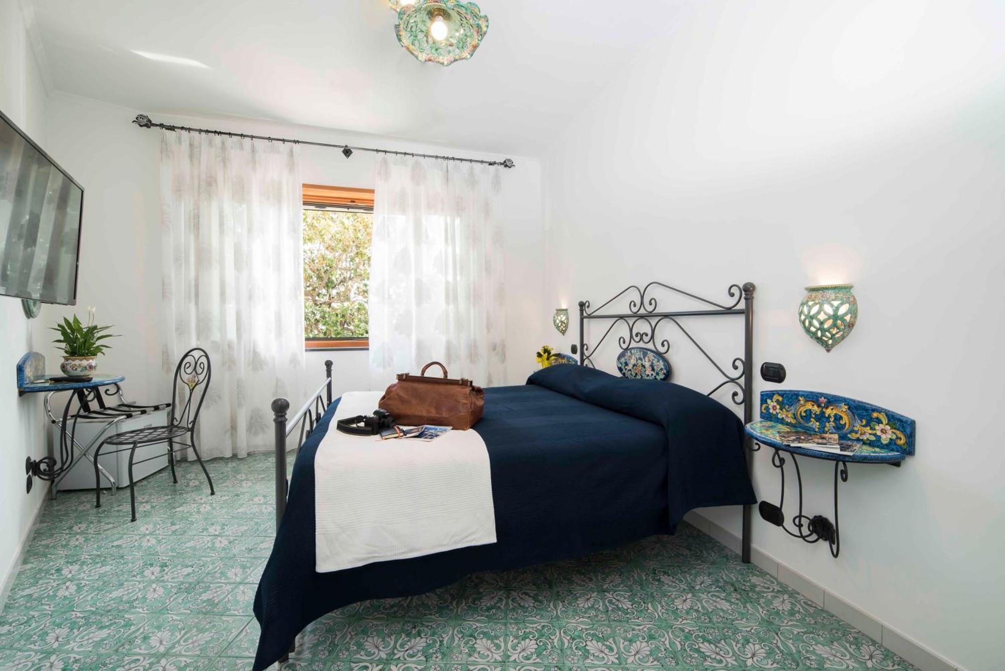 Vietri B&B Palazzo Pinto מראה חיצוני תמונה